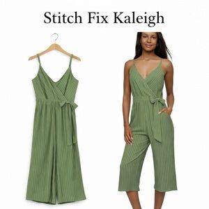 Kaileigh Stitch Fix Green Pinstripe
Wrap Jumpsuit with Adjustable Straps.
Sz L.